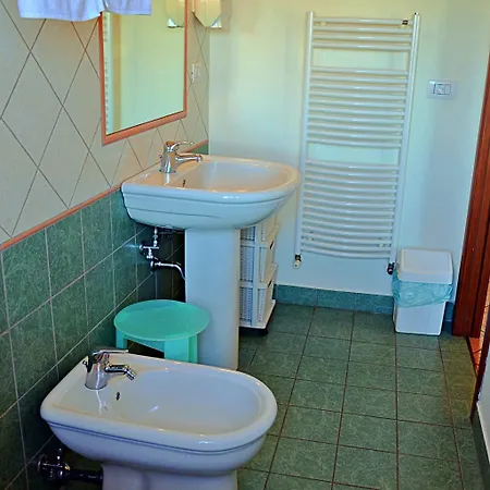 Hirschen Bed & Breakfast