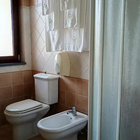 Bed & Breakfast Hirschen 3*