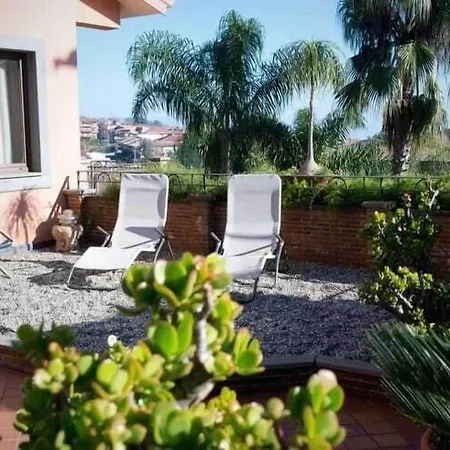 希尔申别墅住宿加早餐旅馆 住宿加早餐酒店 扎费拉纳-埃特内阿